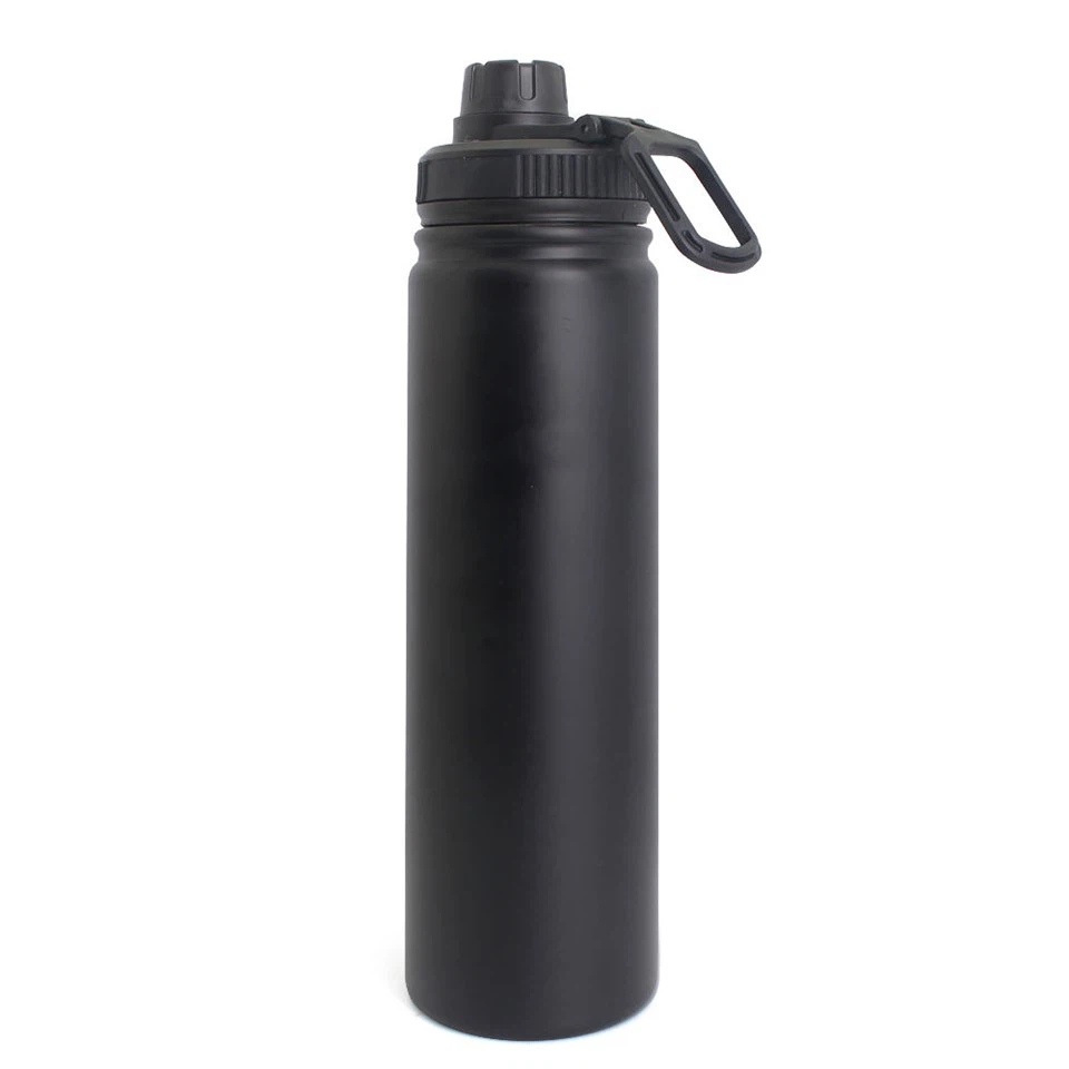 Bouteille d'eau courante isolée